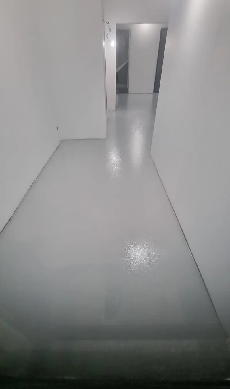 Le couloir (Agrandissement, Bordeaux)
