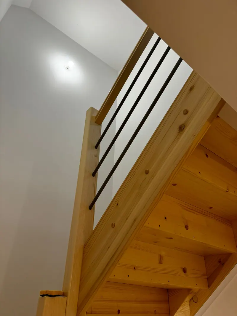 L’escalier en bois (Aménagement de combles, Sartrouville)