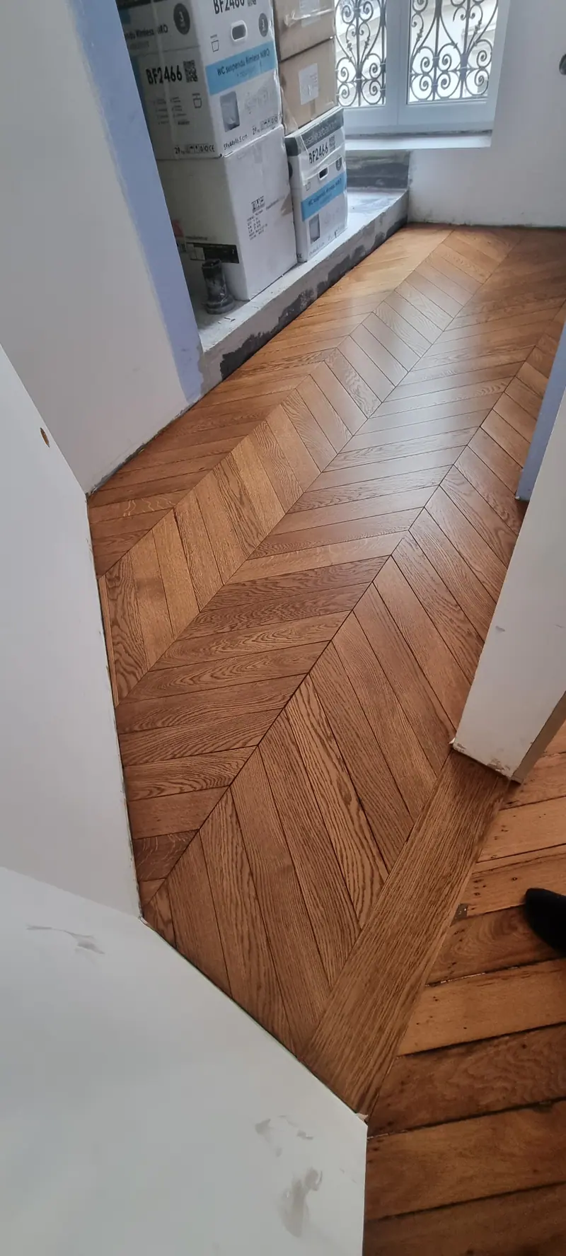 Parquet en point de Hongrie (Rénovation d’un appartement ancien, Paris)
